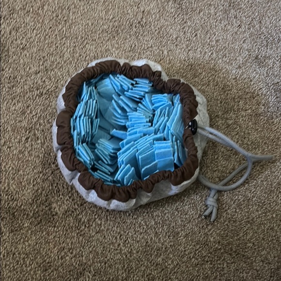 Pet Snuffle Mat - Picture 1 of 2